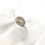 Bague Xuping Plaqué Or Spirale & Zircons – Élégance Sculpturale