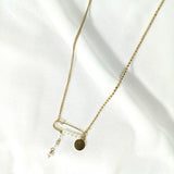 Collier Épingle Doré avec Perles – Acier Inoxydable Élégant