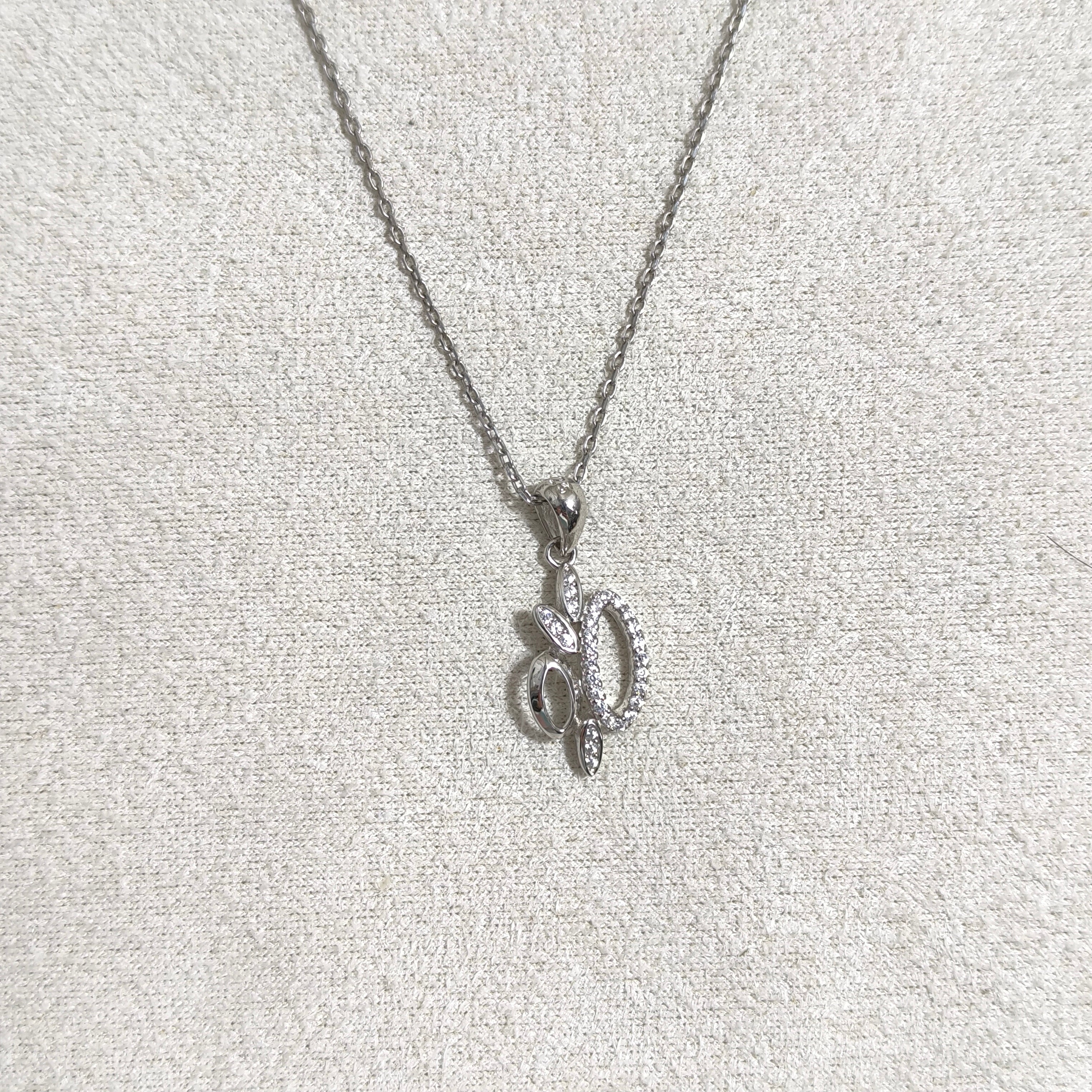 Chaîne Élégance Infinity – Argent Rhodié & Cristaux