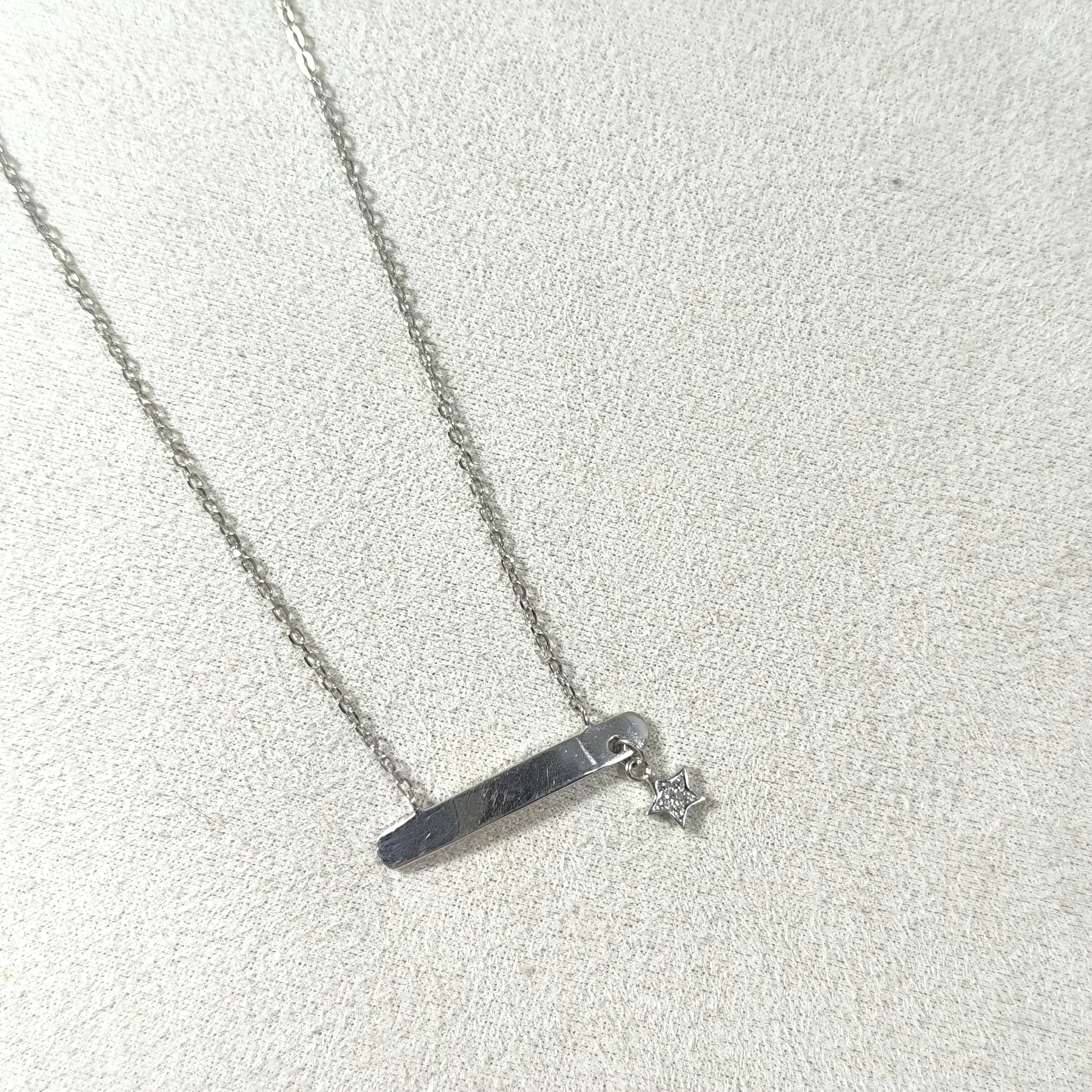Collier Élégance Étoile Argent 925 – Design Minimaliste