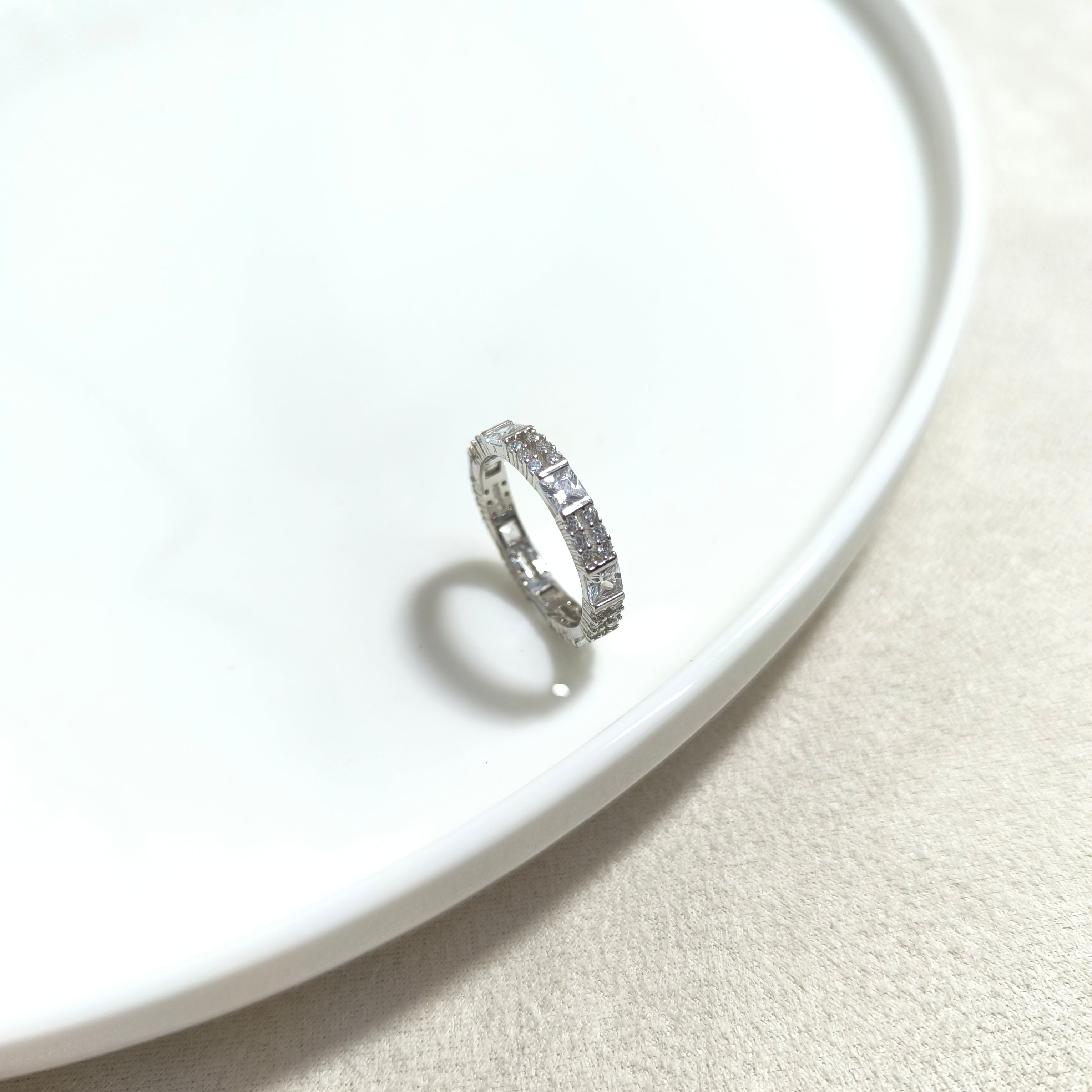 Bague Éternité Cristal Princess – Brillance Infinie