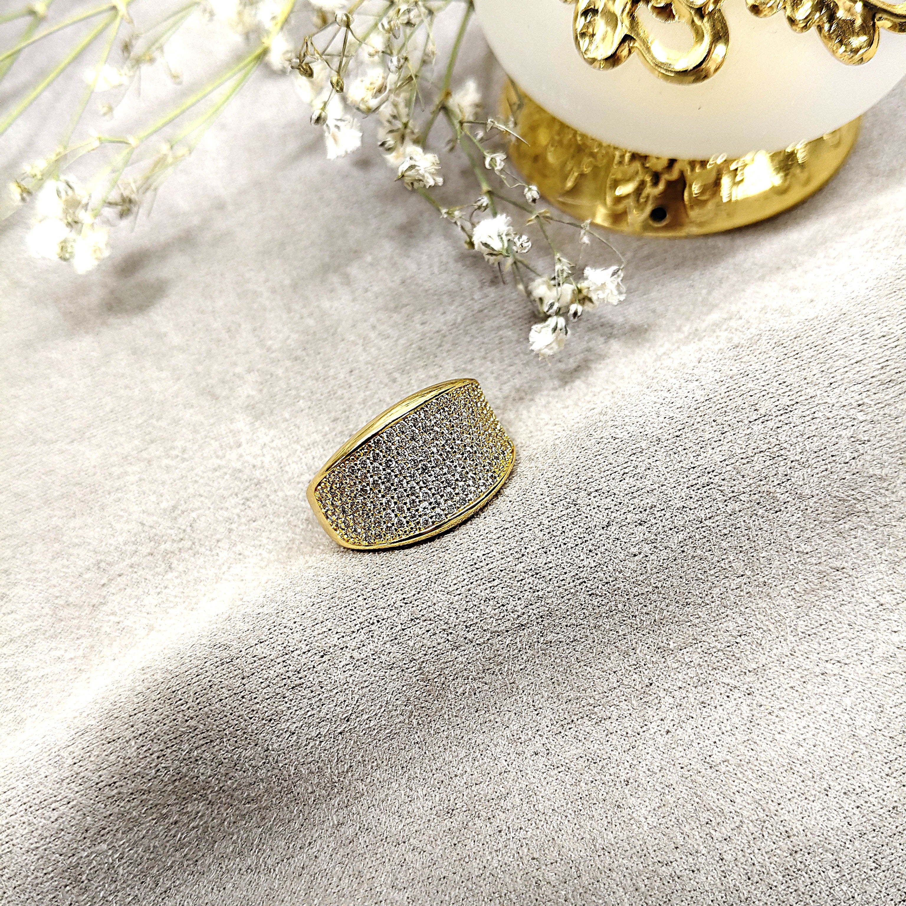 Bague Luxe Multicolore en Plaqué Or – Élégance Moderne & Éclat Raffiné