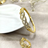 Parure Tressée Prestige en Plaqué Or – Bague & Bracelet Sertis d’Éclats Brillants