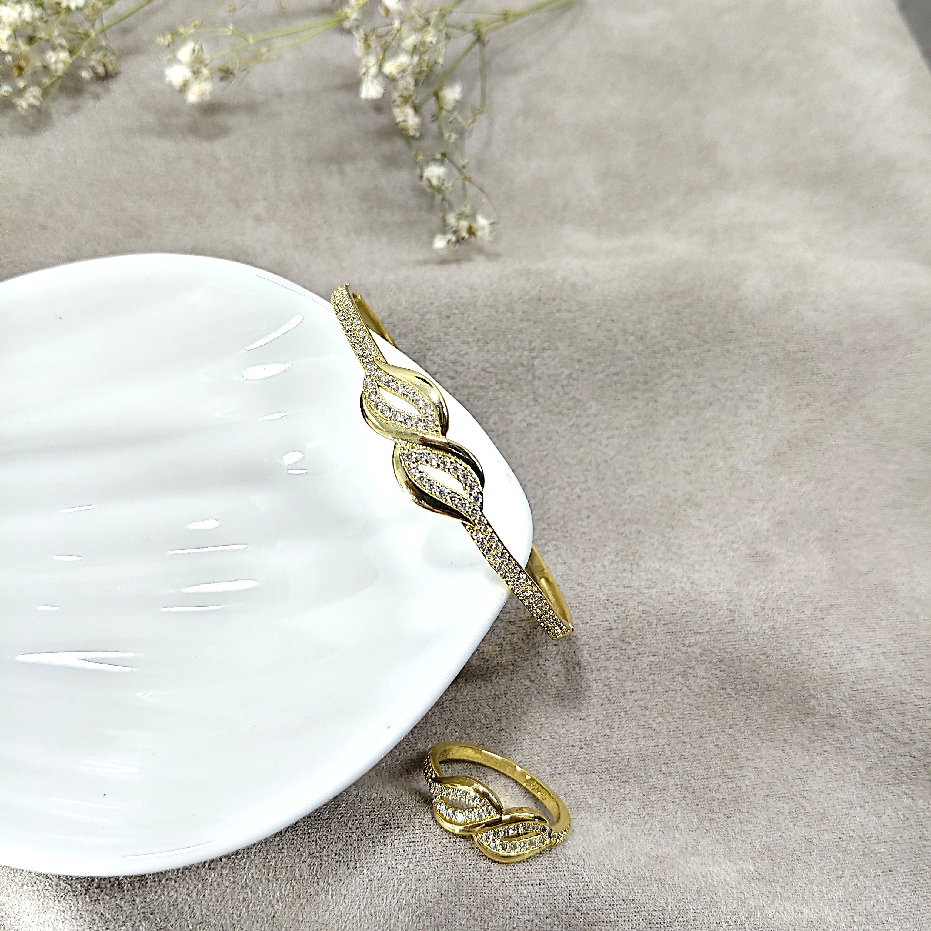 Parure Infinity Élégance – Bague & Bracelet en Plaqué Or