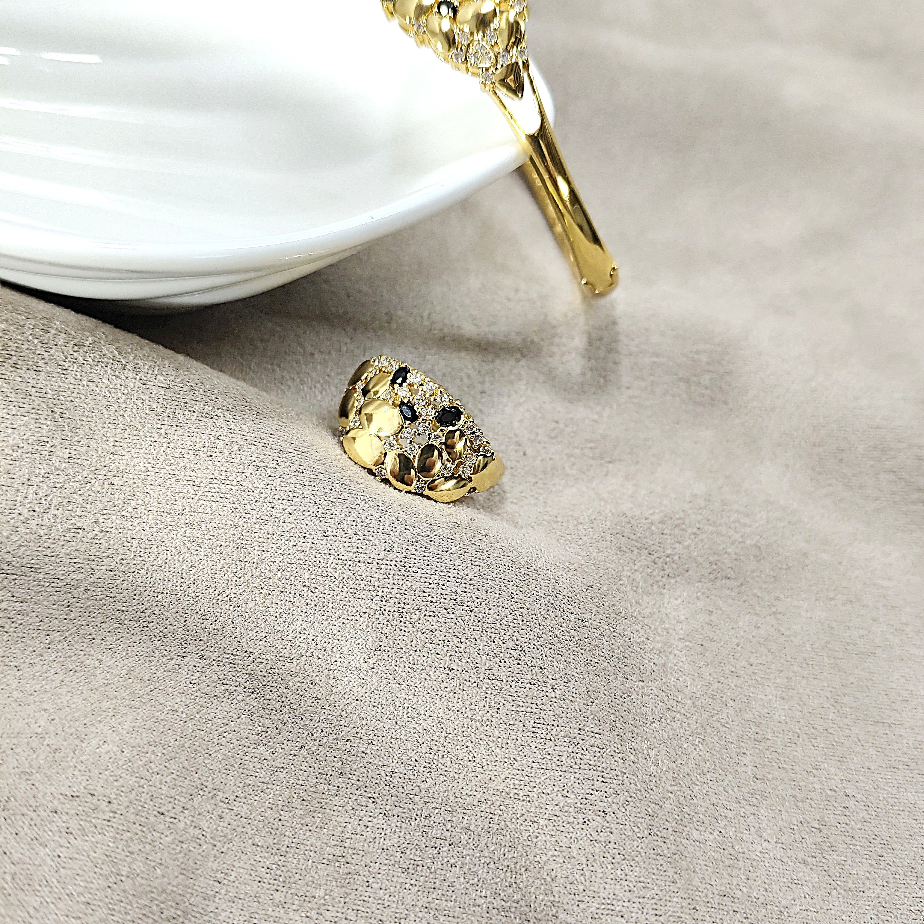 Parure Prestige Noir & Or – Bague & Bracelet en Plaqué Or