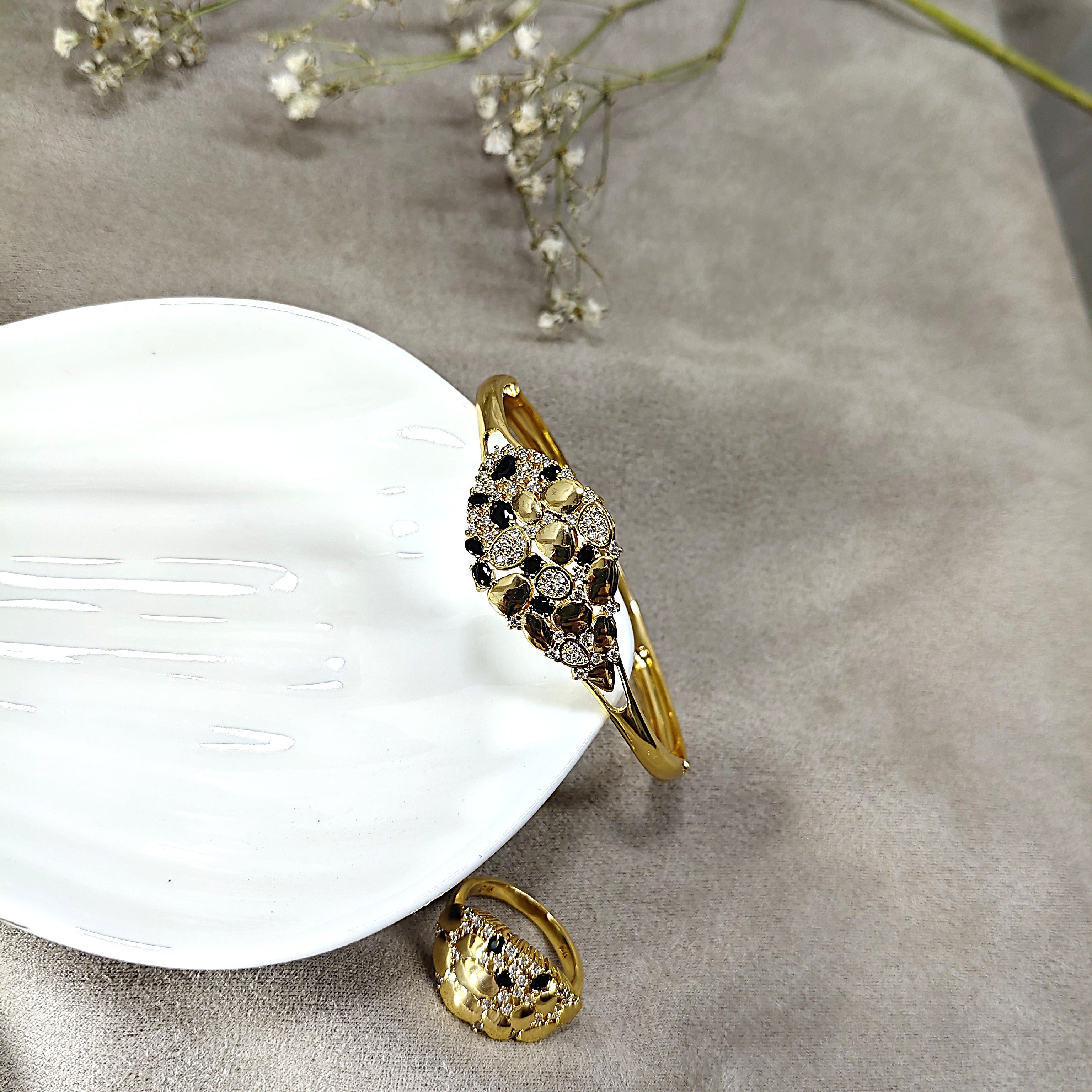 Parure Prestige Noir & Or – Bague & Bracelet en Plaqué Or