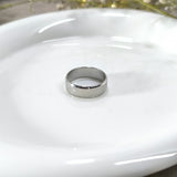 Alliance Argentée Martelée – Style Moderne Minimaliste