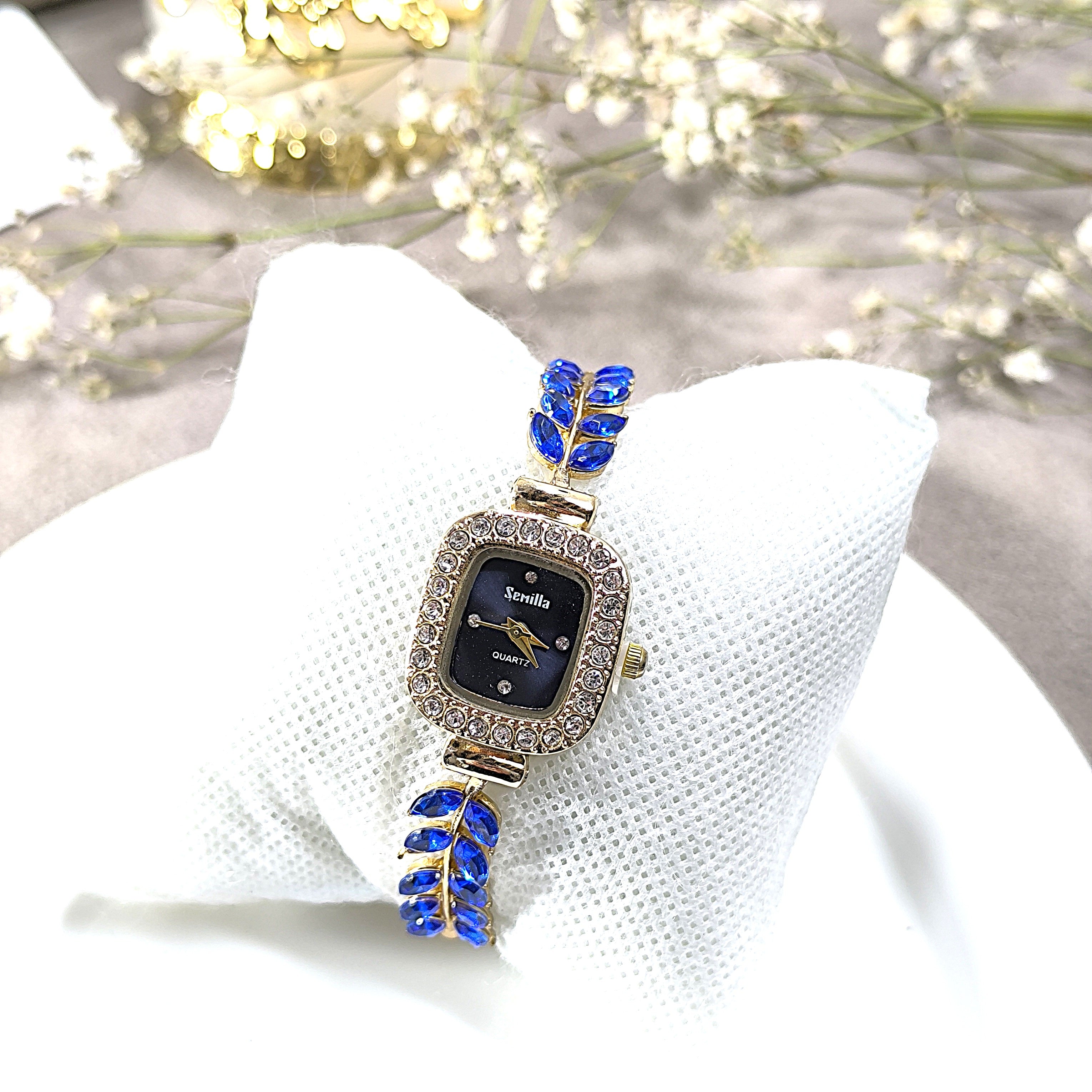 Montre Femme Cristal Bleu Royal – Élégance Bijou Dorée