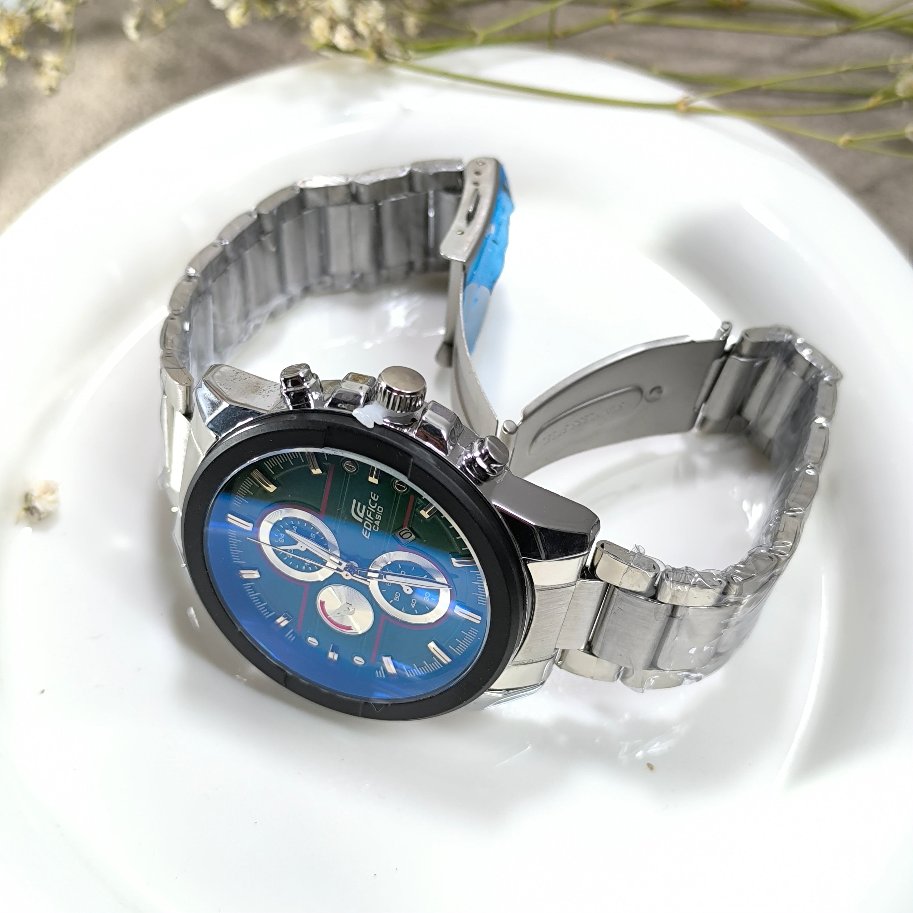 Montre Homme Chronographe Vert Racing – Élégance Sportive Premium
