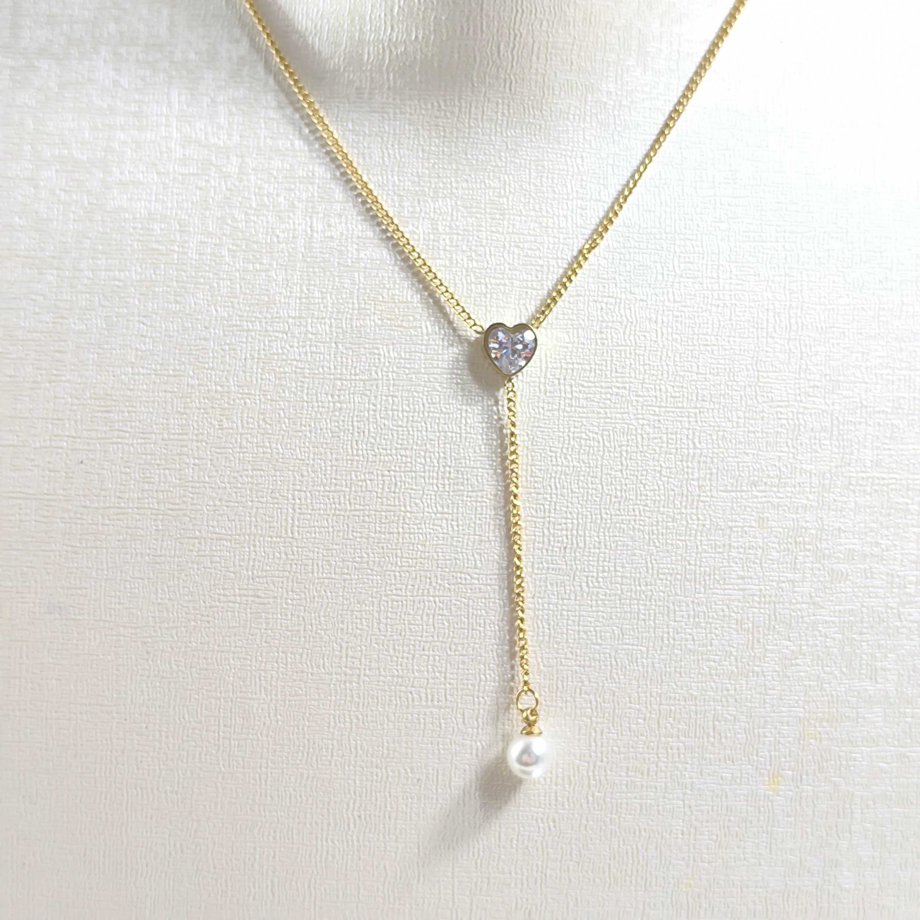 Collier Doré Élégant Cœur Cristal & Perle – Style Chic et Féminin