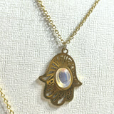 Collier Double Main de Fatma Dorée – Élégance Mystique & Raffinement
