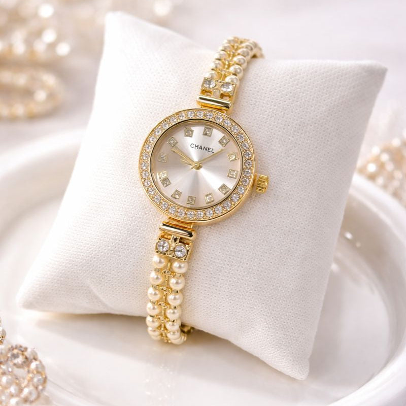 Montre Femme Luxe Dorée à Perles – Cadran Cristaux Élégant