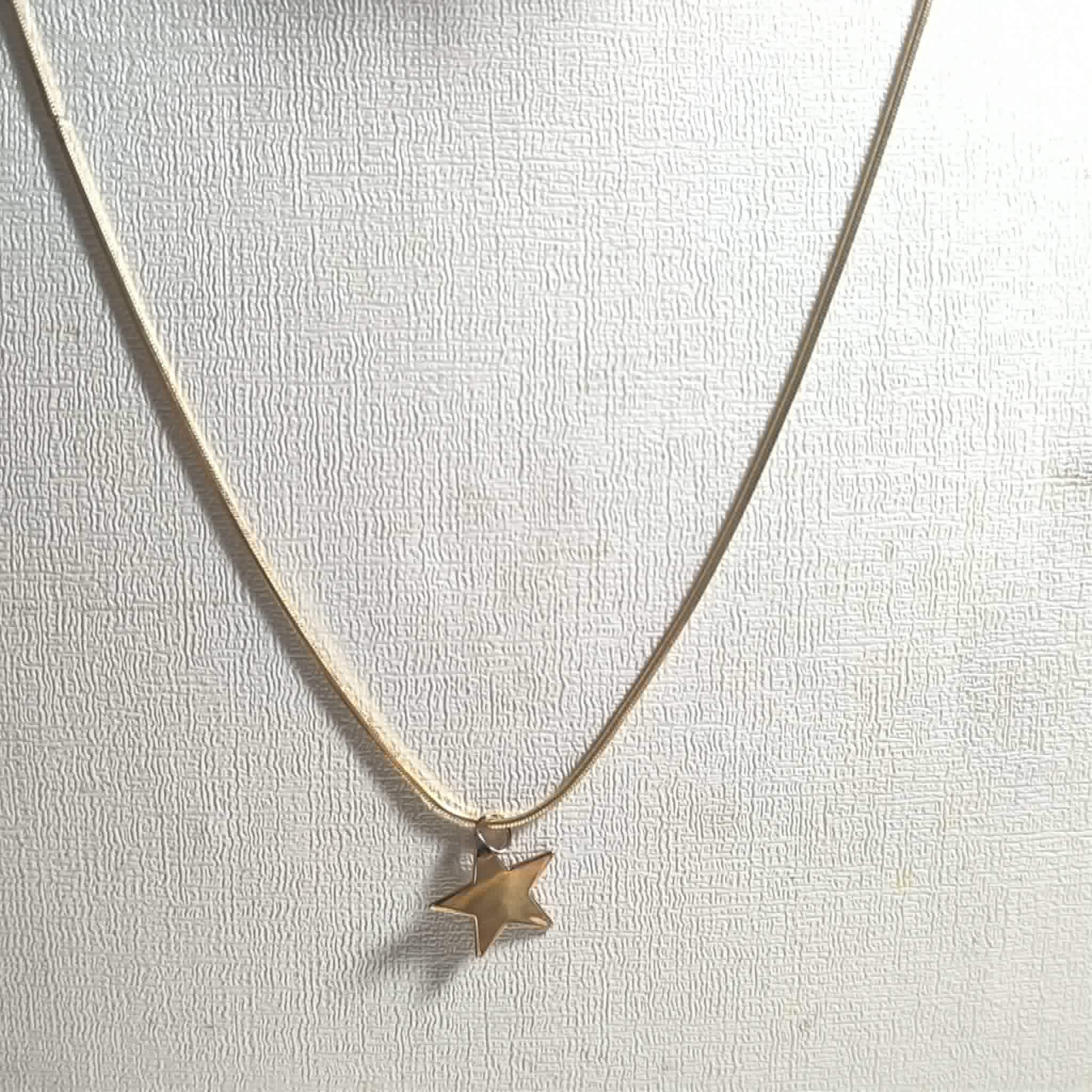 Collier Étoile Élégance – Plaqué Or CN Femme