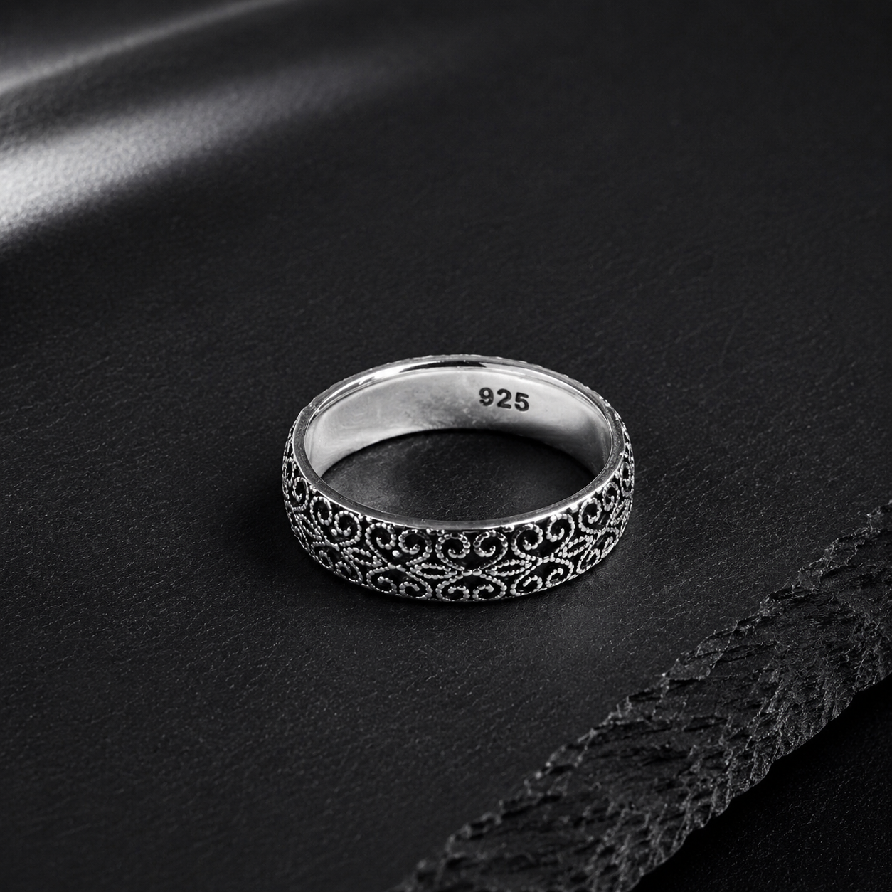 Bague Homme Argent 925 Motif Oriental Raffiné