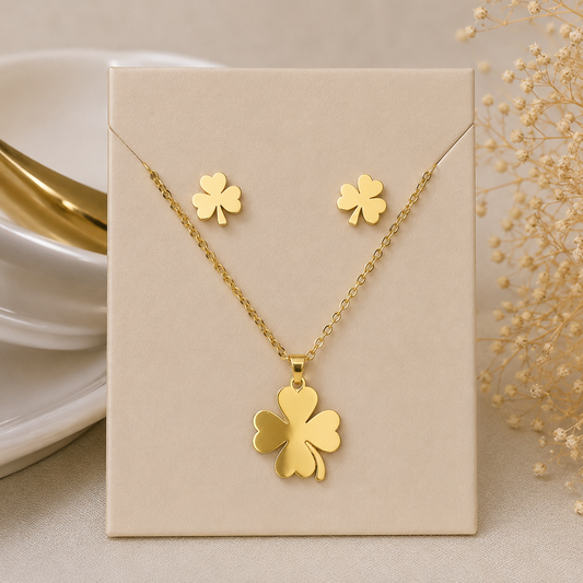 Parure Trèfle Doré en Acier Inoxydable 316L – Collier & Boucles d’Oreilles