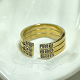 Bague Acier Dorée Ajustable – Design Moderne avec Cristaux Brillants