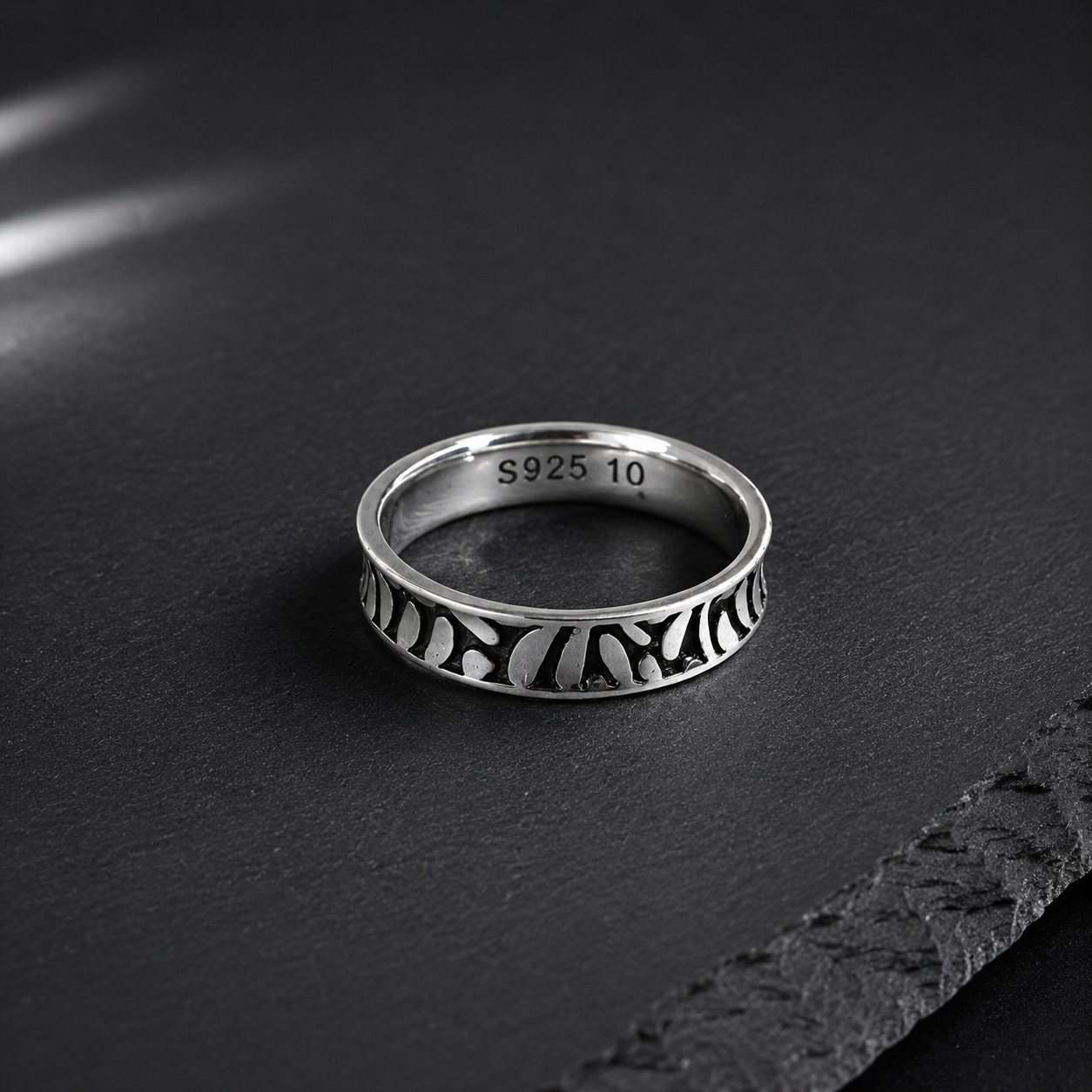Bague Homme Fine en Argent 925 – Motif Nature Élégant