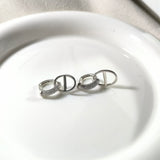 Boucles d’Oreilles Argent Cercle Signature – Zircon Chic Moderne
