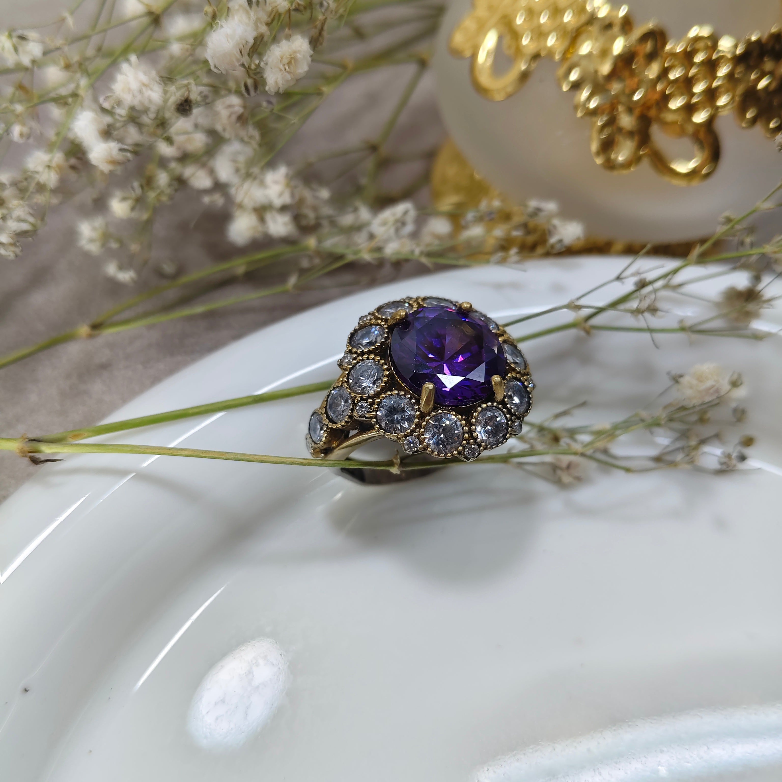 Bague Antique Élégance – Argent et Bronze avec Pierre Violette