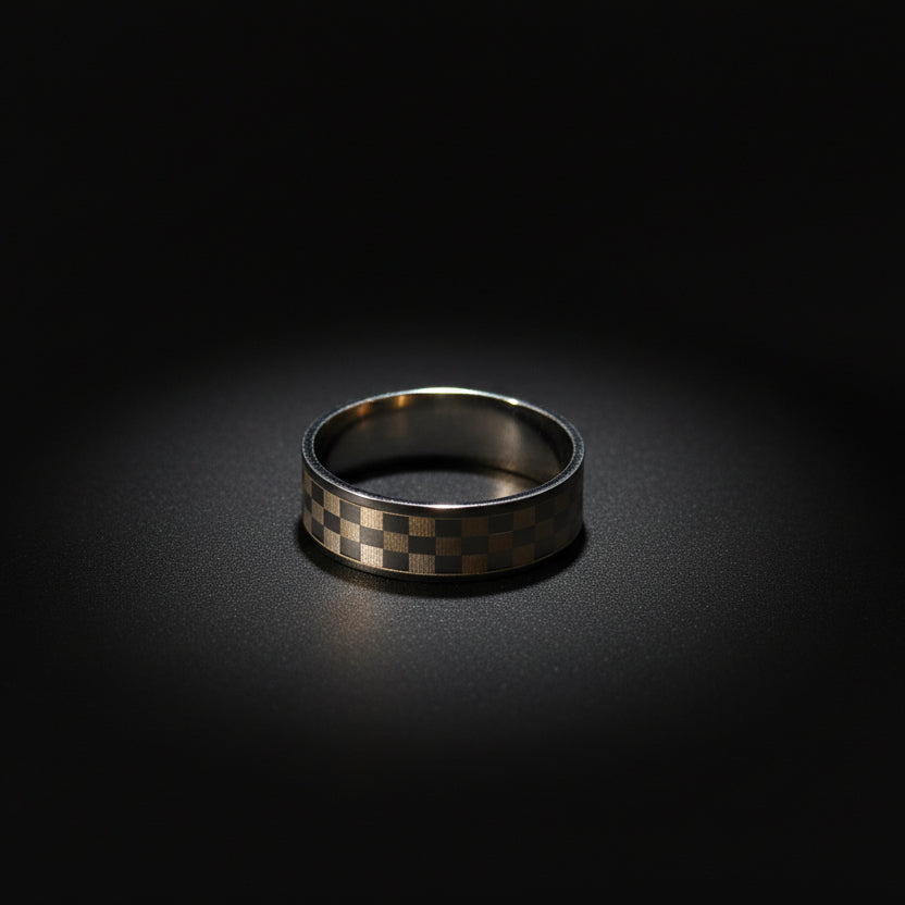 Bague Homme Argentée – Design Moderne Texturé