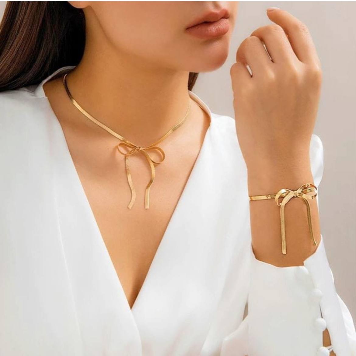 Parure Élégance Dorée – 4 Pièces en Acier Inoxydable