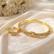Ensemble Bague & Bracelet Doré Incrusté – Élégance Intemporelle