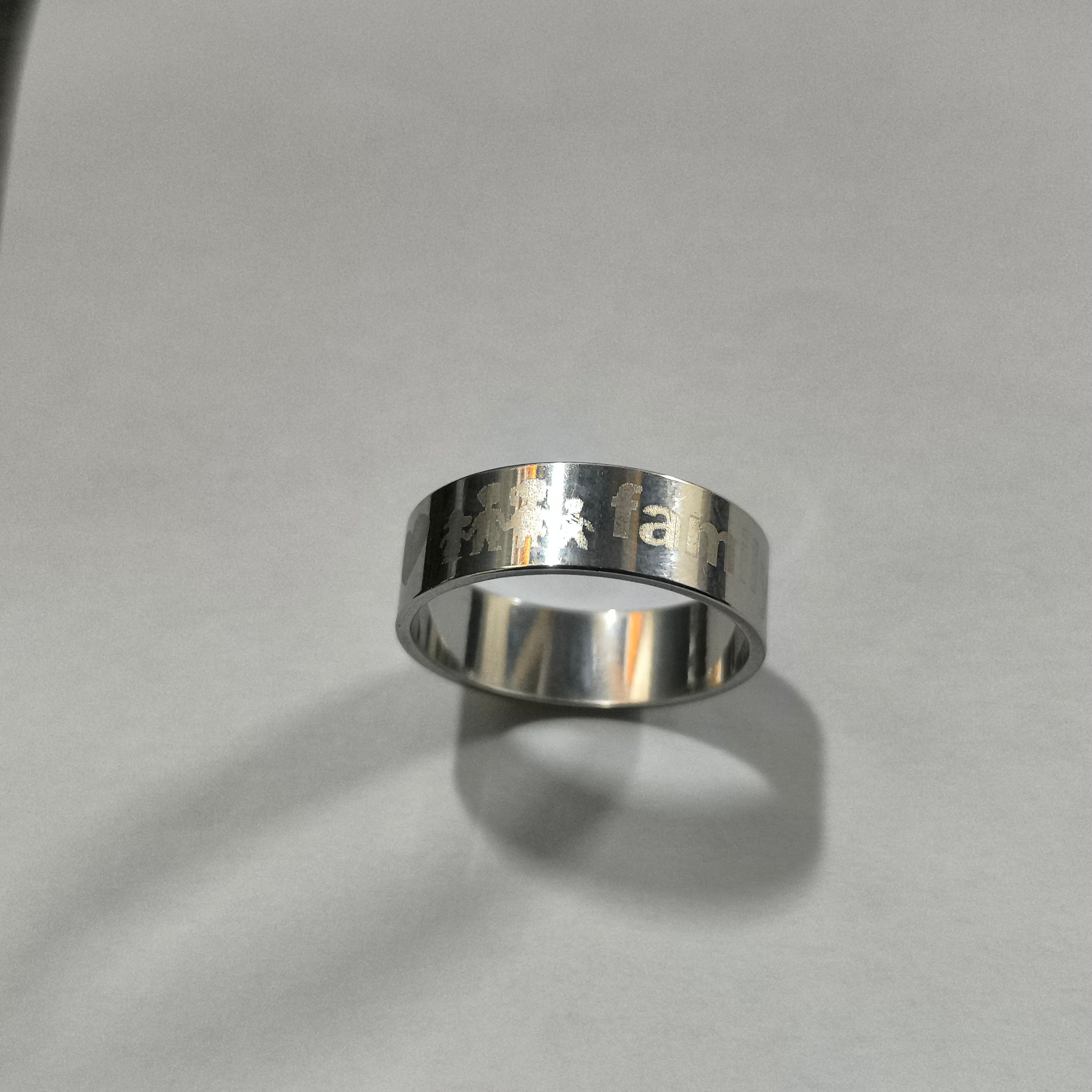 Bague Élégance Family – Symbole d’Amour Éternel