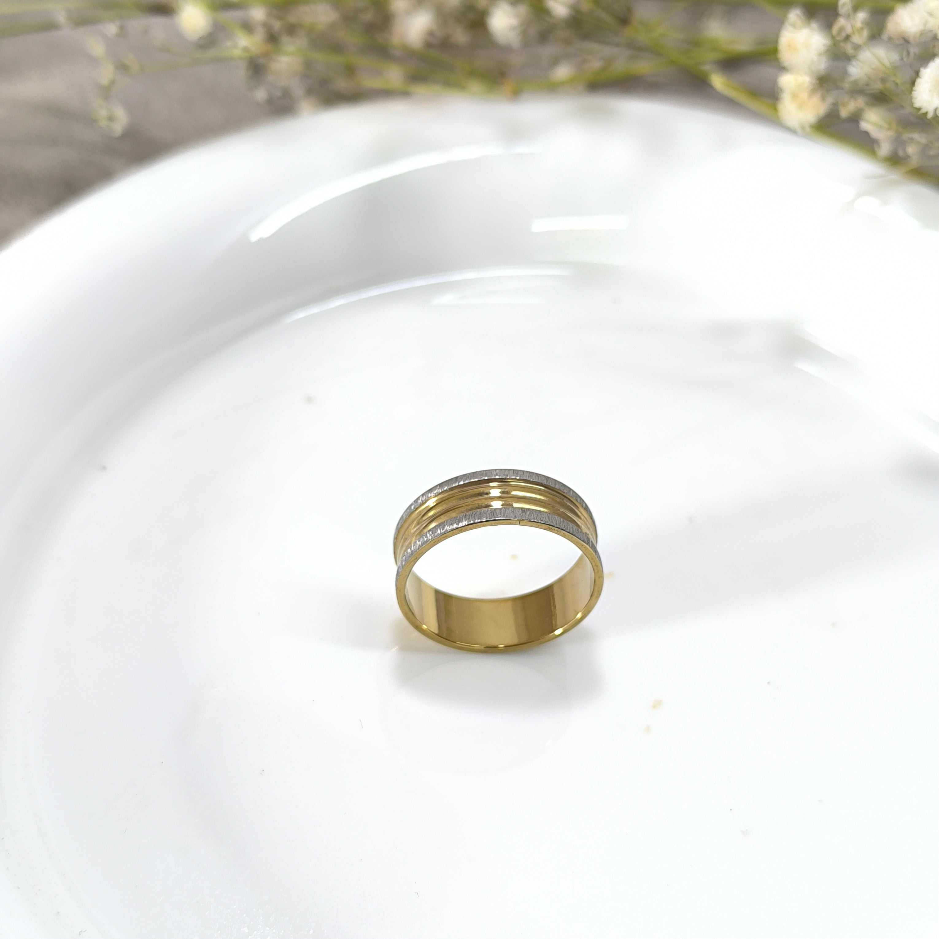 Bague Élégance Bicolore Luxe – Style Moderne & Raffiné